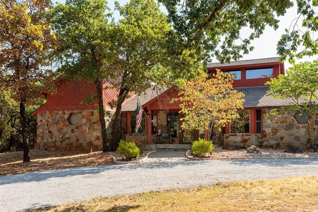 Photo 3 — 12924 Three Oaks Drive, Jones, OK 73049