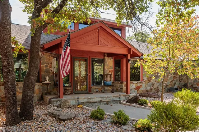 Photo 4 — 12924 Three Oaks Drive, Jones, OK 73049