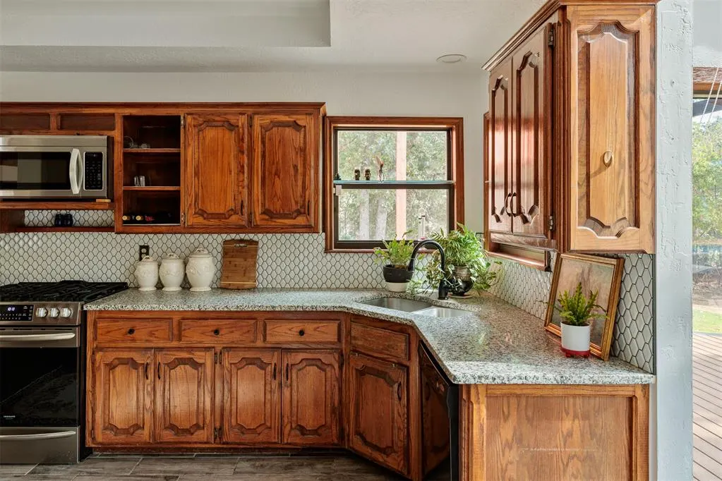 Photo 9 — 12924 Three Oaks Drive, Jones, OK 73049