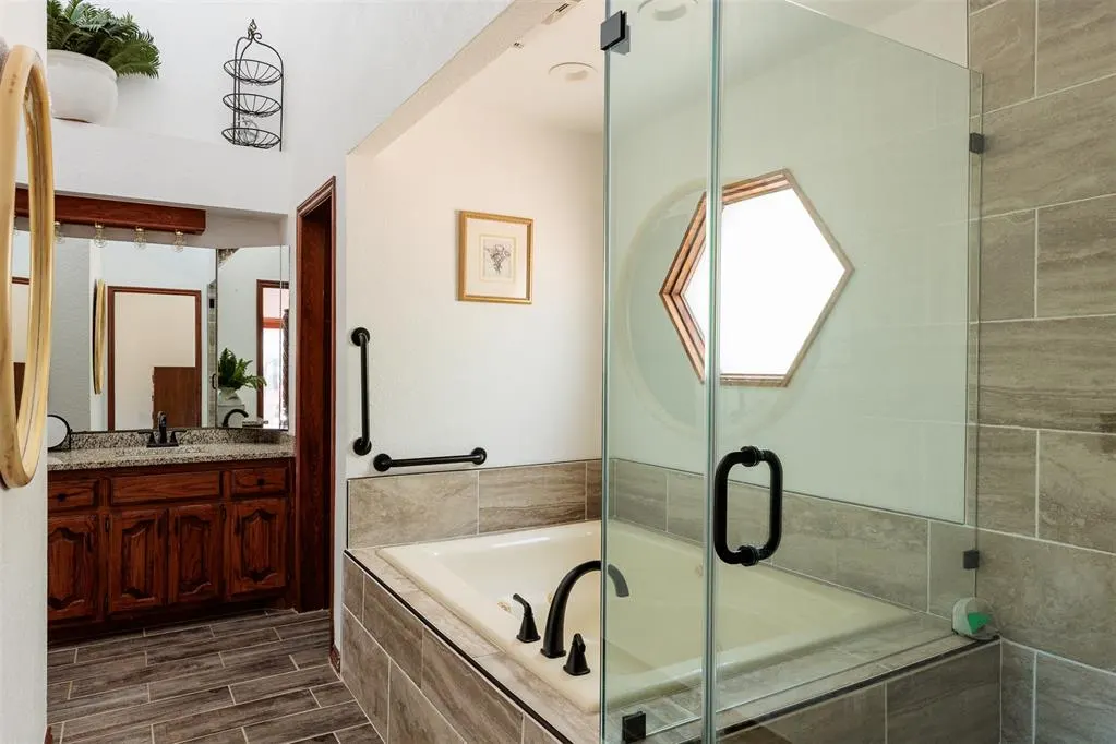 Photo 26 — 12924 Three Oaks Drive, Jones, OK 73049
