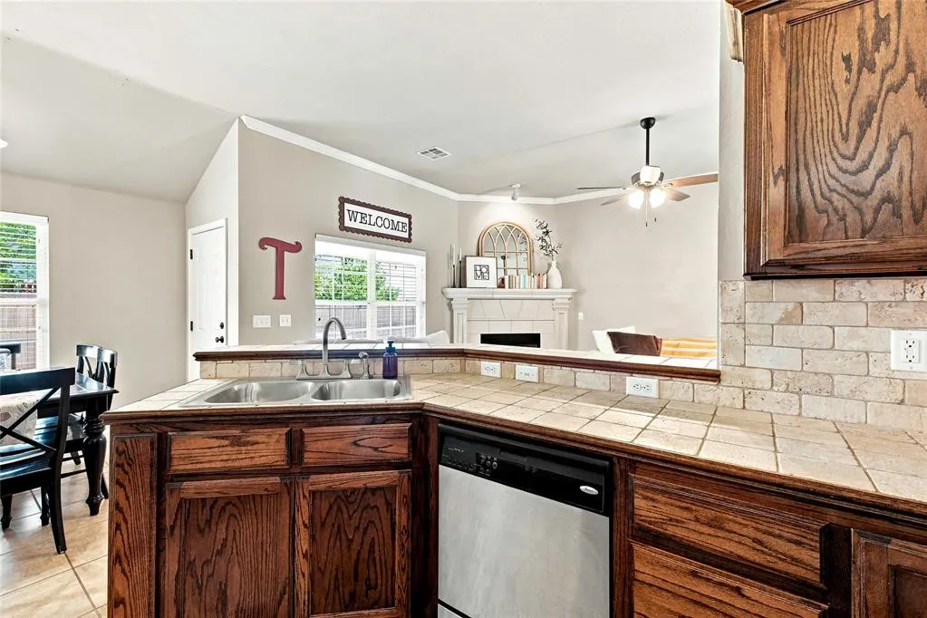 Photo 11 — 8101 Prairie Ridge Road, Oklahoma City, OK 73135