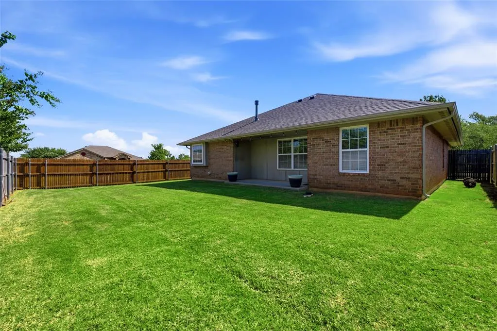 Photo 27 — 8101 Prairie Ridge Road, Oklahoma City, OK 73135
