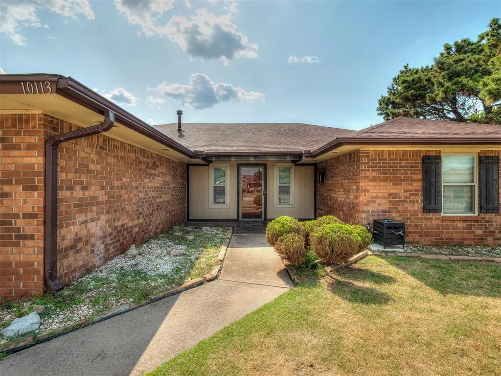 Front exterior — 10113 Albert Lane, Yukon, OK 73099