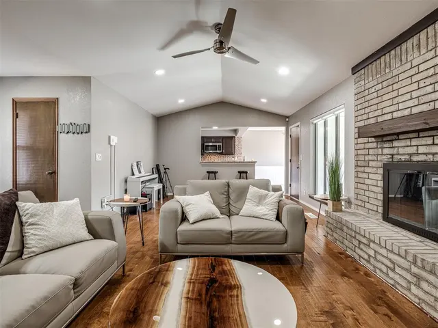 Photo 8 — 10113 Albert Lane, Yukon, OK 73099