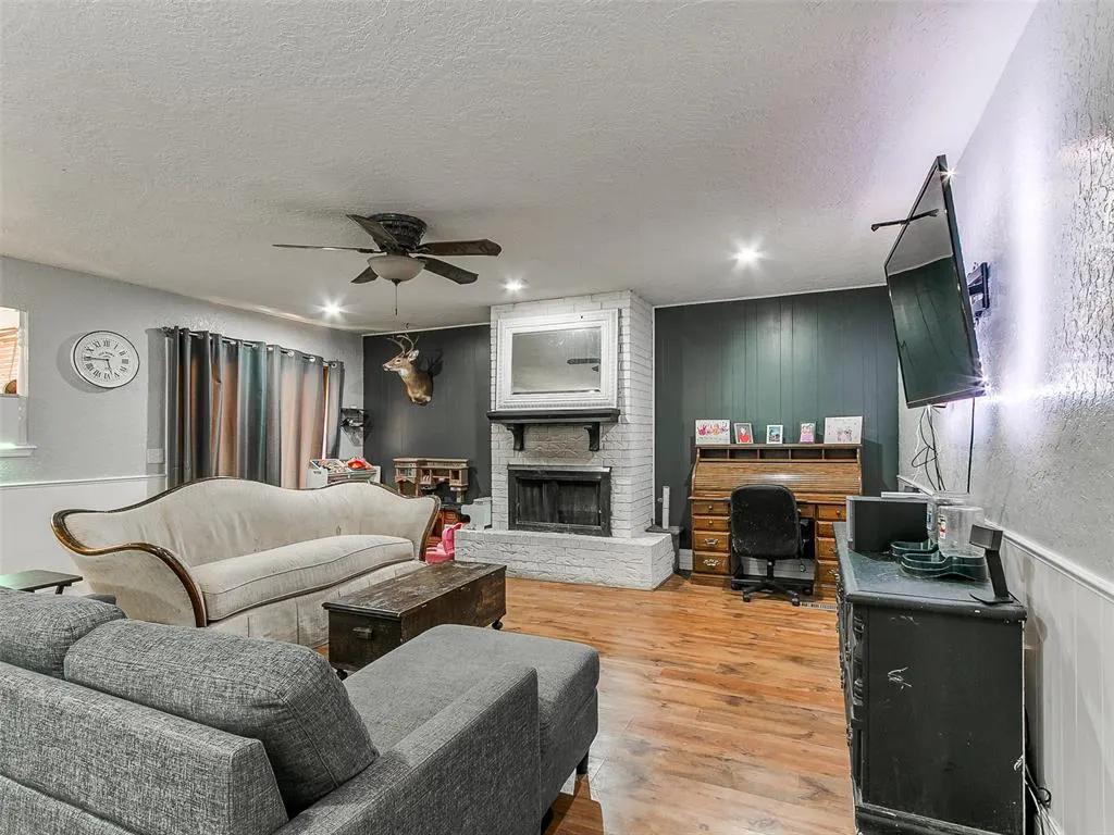 Photo 7 — 11064 Folkstone Drive, Yukon, OK 73099