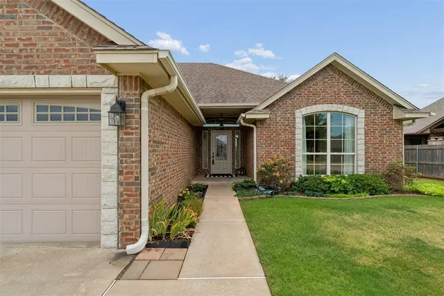 Photo 4 — 1507 O'Susanna, Shawnee, OK 74804