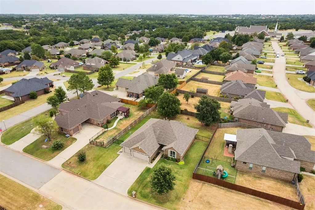 Photo 40 — 1507 O'Susanna, Shawnee, OK 74804