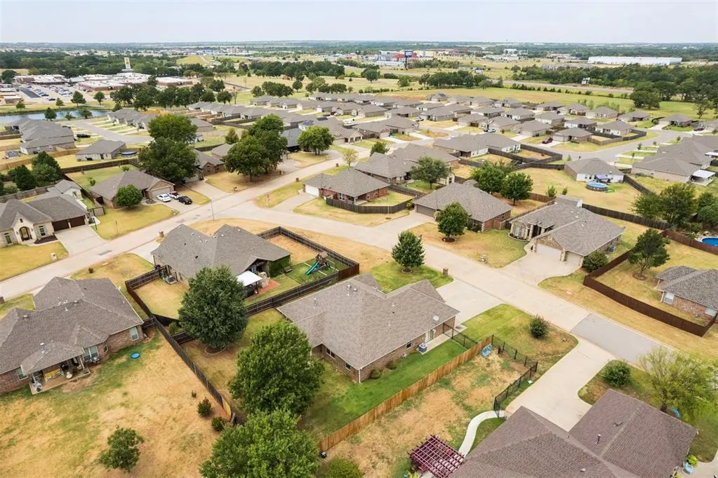 Photo 41 — 1507 O'Susanna, Shawnee, OK 74804
