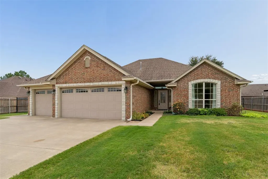 Photo 42 — 1507 O'Susanna, Shawnee, OK 74804