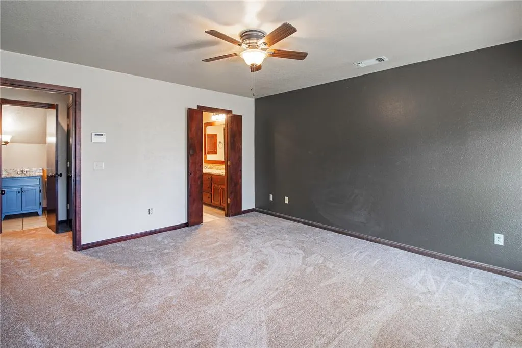 Photo 17 — 15604 Hyde Parke Drive, Edmond, OK 73013