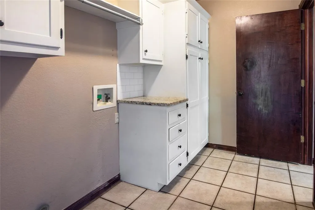 Photo 37 — 15604 Hyde Parke Drive, Edmond, OK 73013