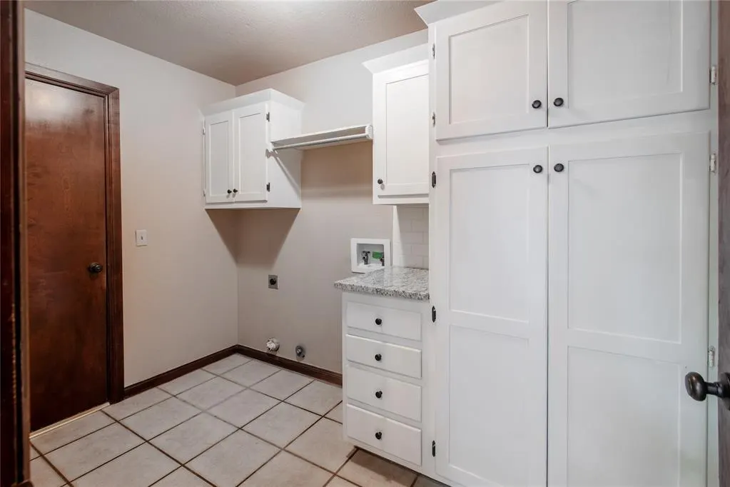 Photo 36 — 15604 Hyde Parke Drive, Edmond, OK 73013
