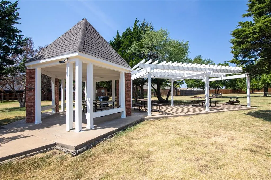 Photo 45 — 15604 Hyde Parke Drive, Edmond, OK 73013