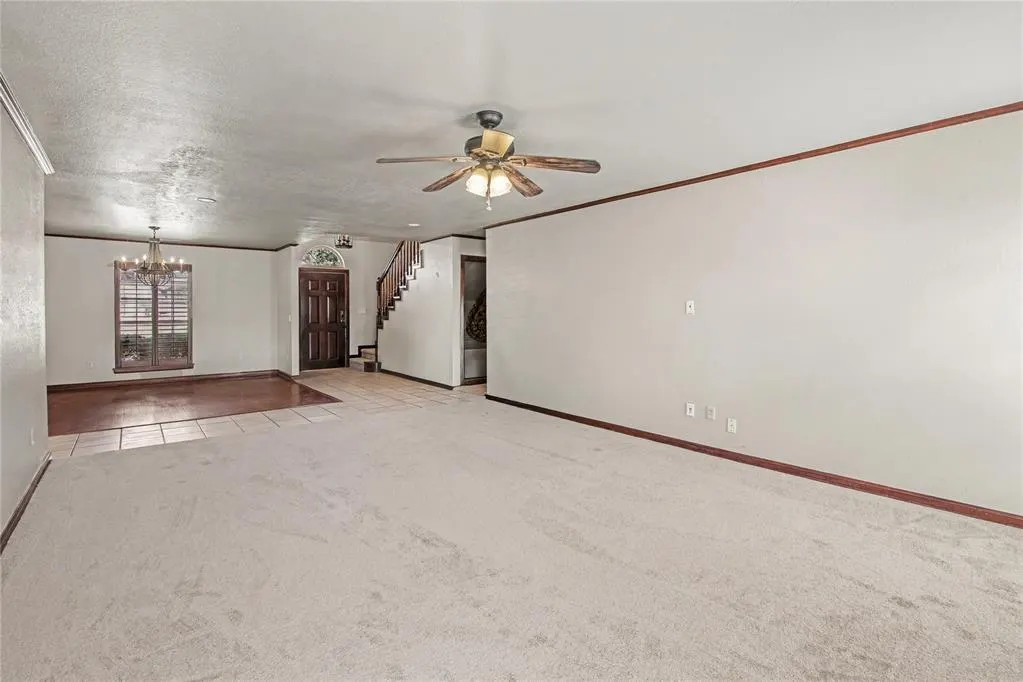 Photo 4 — 15604 Hyde Parke Drive, Edmond, OK 73013