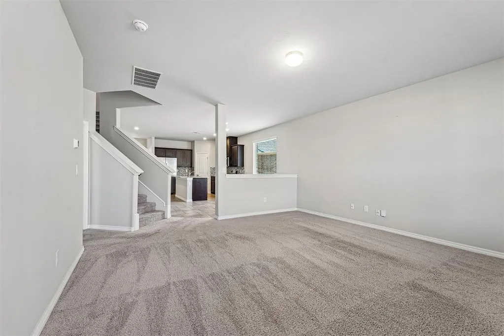Photo 5 — 14721 Rambling Creek Circle, Oklahoma City, OK 73142