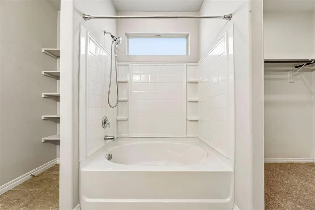 Photo 15 — 14721 Rambling Creek Circle, Oklahoma City, OK 73142