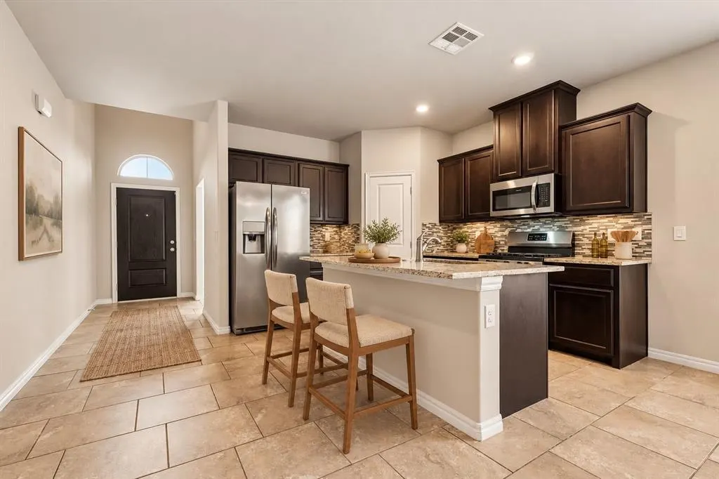 Photo 11 — 14721 Rambling Creek Circle, Oklahoma City, OK 73142