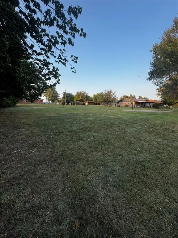 Front exterior — 2609 W Orbit Drive, Guthrie, OK 73044