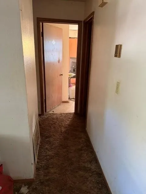 Photo 6 — 405 E Main Street, Maud, OK 74854