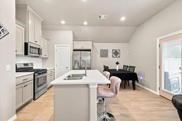 Photo 8 — 12309 SW 30th Street, Yukon, OK 73099