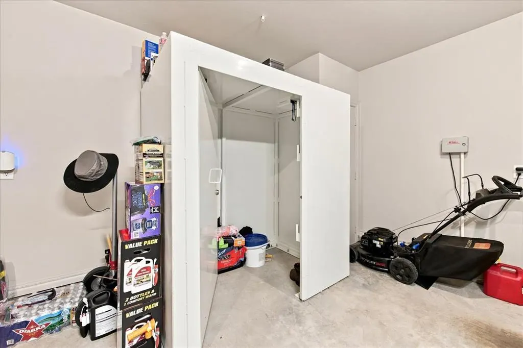 Photo 24 — 12309 SW 30th Street, Yukon, OK 73099