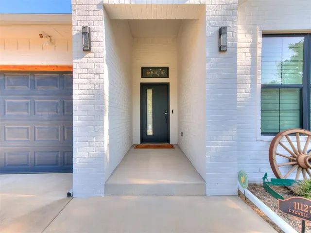 Photo 3 — 11127 E Sewell Avenue, Choctaw, OK 73020