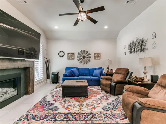 Photo 5 — 11127 E Sewell Avenue, Choctaw, OK 73020