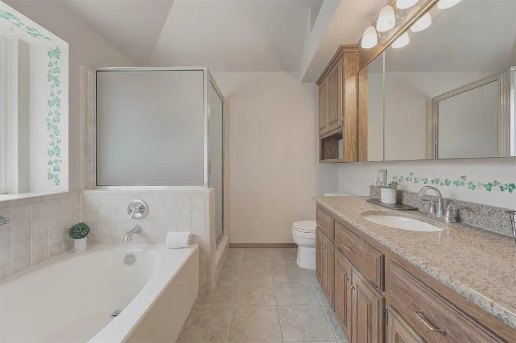 Photo 23 — 4100 Drawbridge Lane, Norman, OK 73072
