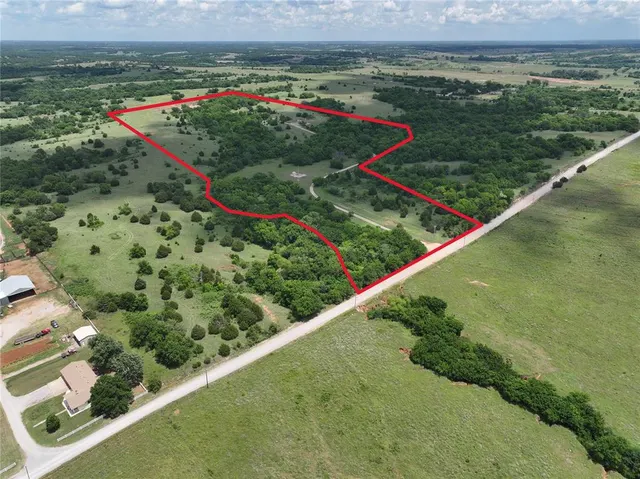 Photo 2 — 10 130th Street, Bradley, OK 73011