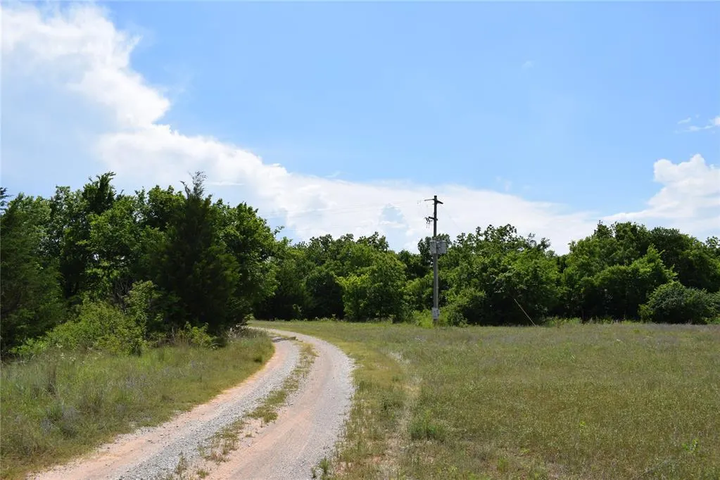 Photo 10 — 10 130th Street, Bradley, OK 73011