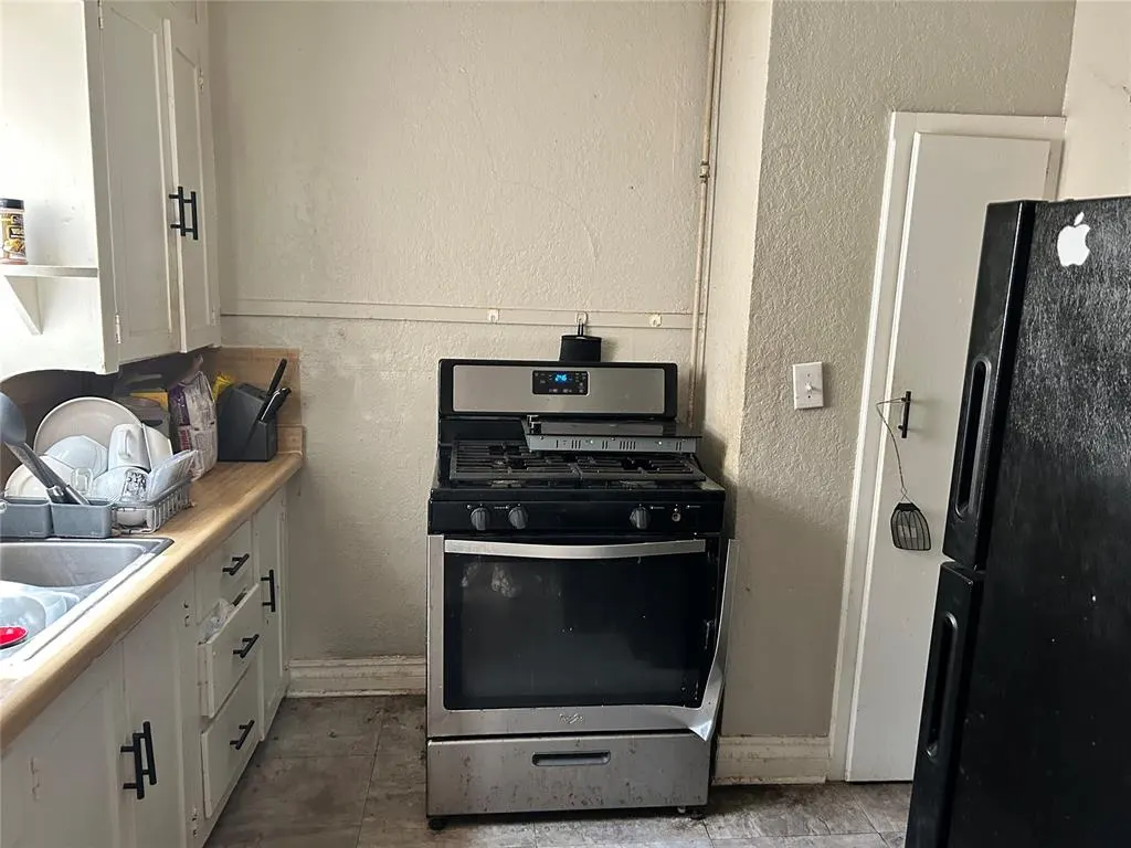 Photo 5 — 2541 NW 11th Street, Oklahoma City, OK 73107