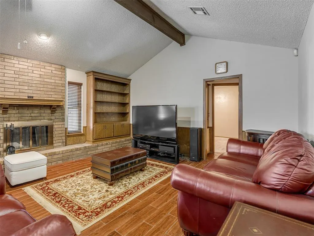 Photo 6 — 1525 SW 93rd Road, Oklahoma City, OK 73159