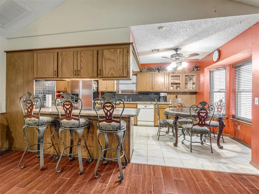 Photo 10 — 1525 SW 93rd Road, Oklahoma City, OK 73159
