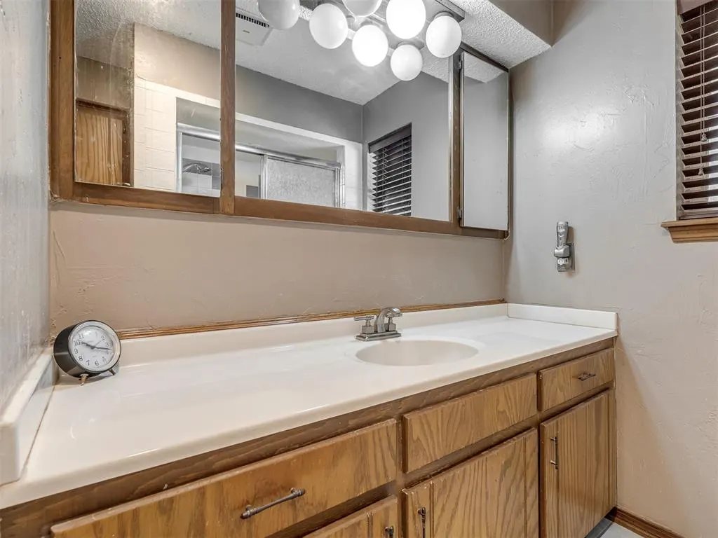 Photo 22 — 1525 SW 93rd Road, Oklahoma City, OK 73159