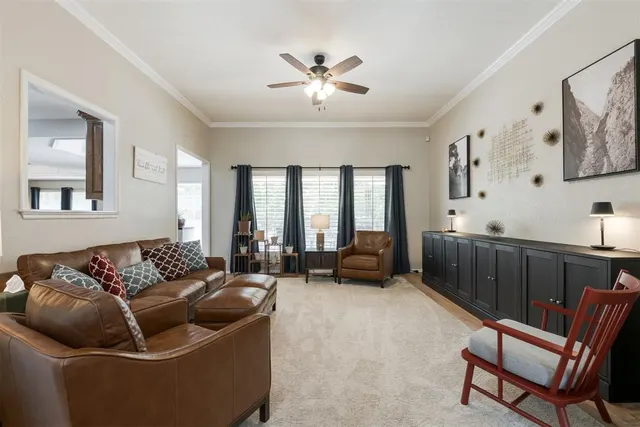 Photo 4 — 817 Fox Hill Drive, Edmond, OK 73034