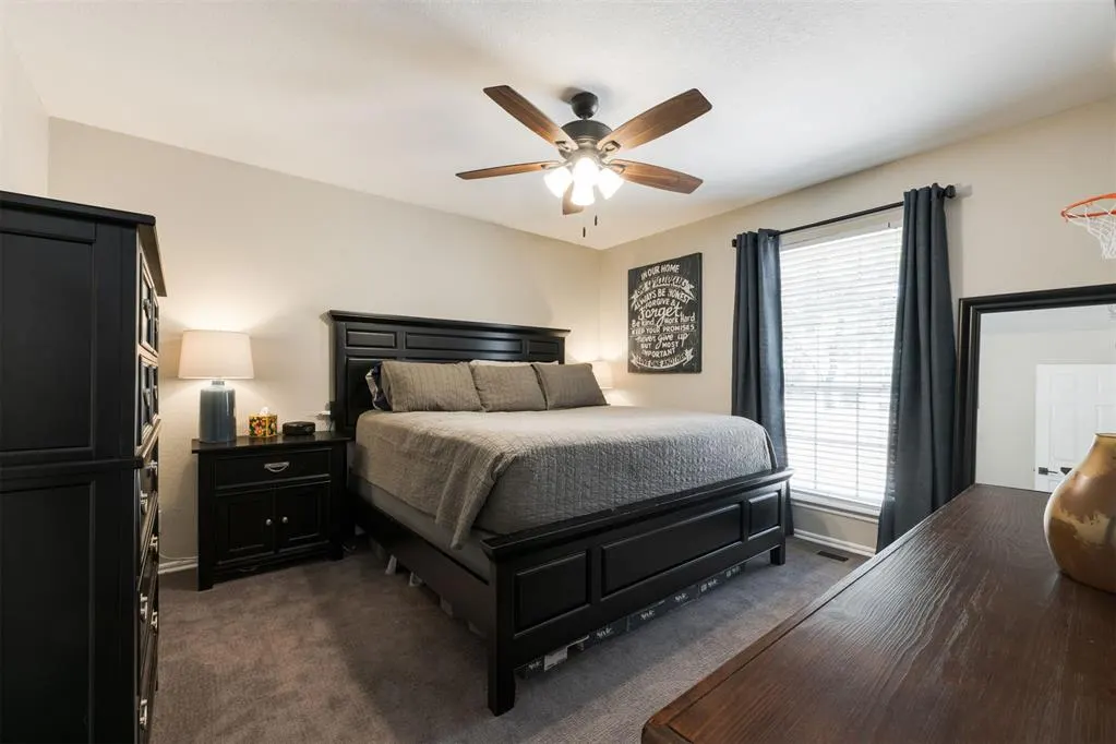 Photo 13 — 817 Fox Hill Drive, Edmond, OK 73034