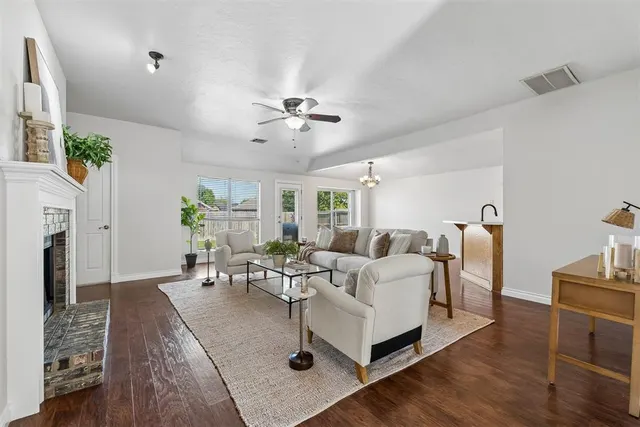 Photo 8 — 14413 S Harvey Avenue, Oklahoma City, OK 73170
