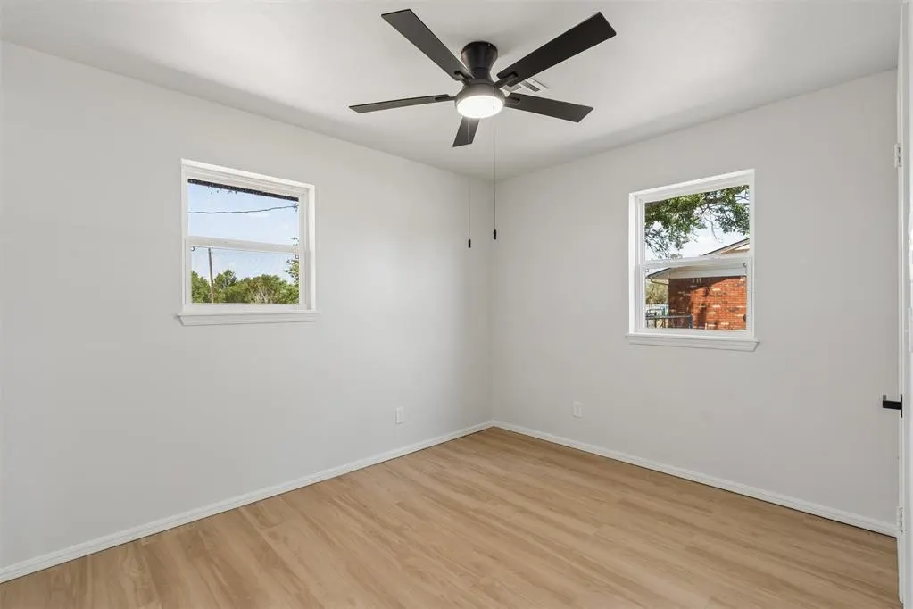Photo 35 — 2024 E Robberts Avenue, Kingfisher, OK 73750