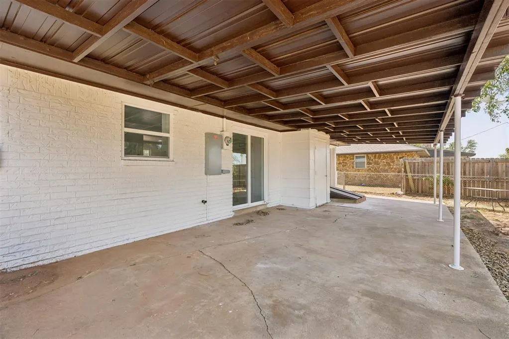 Photo 45 — 2024 E Robberts Avenue, Kingfisher, OK 73750