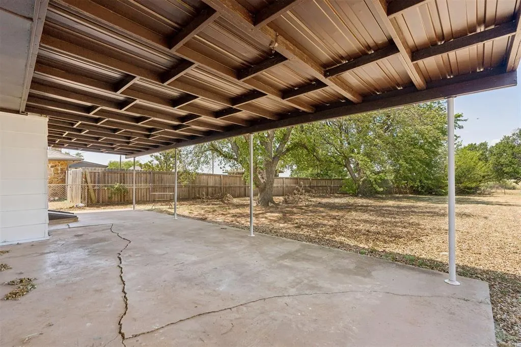 Photo 46 — 2024 E Robberts Avenue, Kingfisher, OK 73750