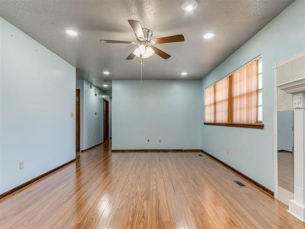 Photo 22 — 10500 N Western Avenue, Oklahoma City, OK 73114