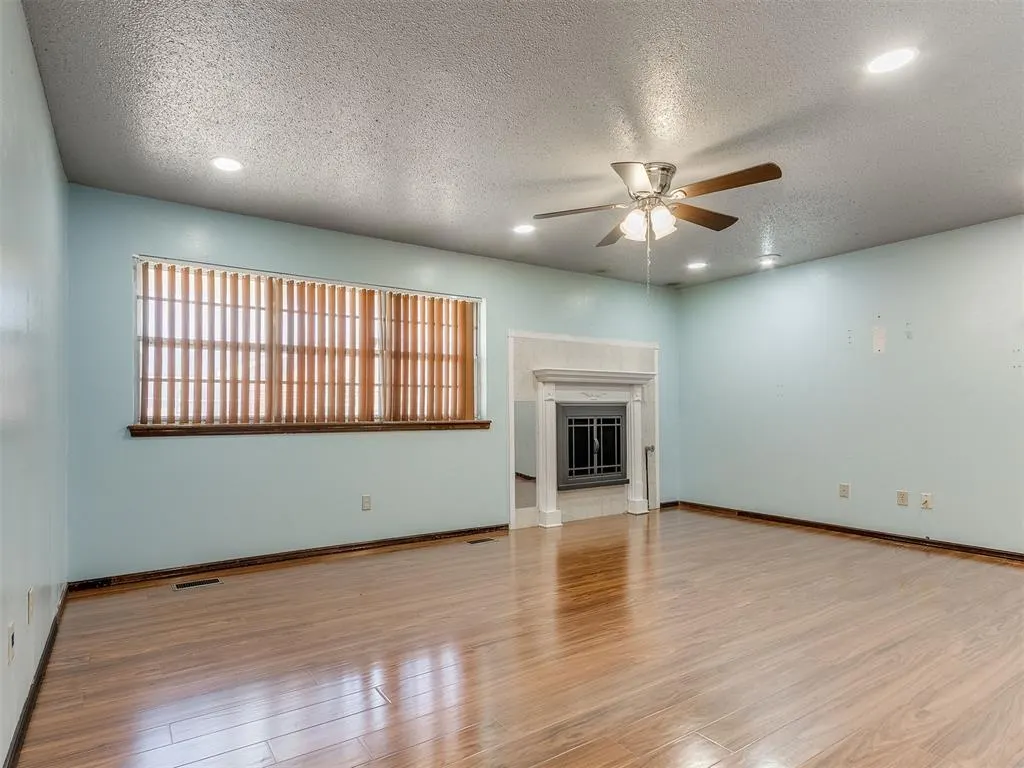 Photo 25 — 10500 N Western Avenue, Oklahoma City, OK 73114