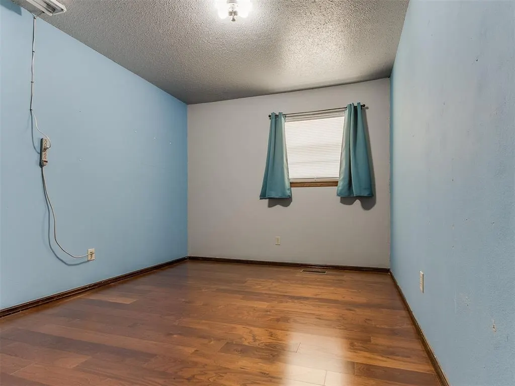Photo 27 — 10500 N Western Avenue, Oklahoma City, OK 73114