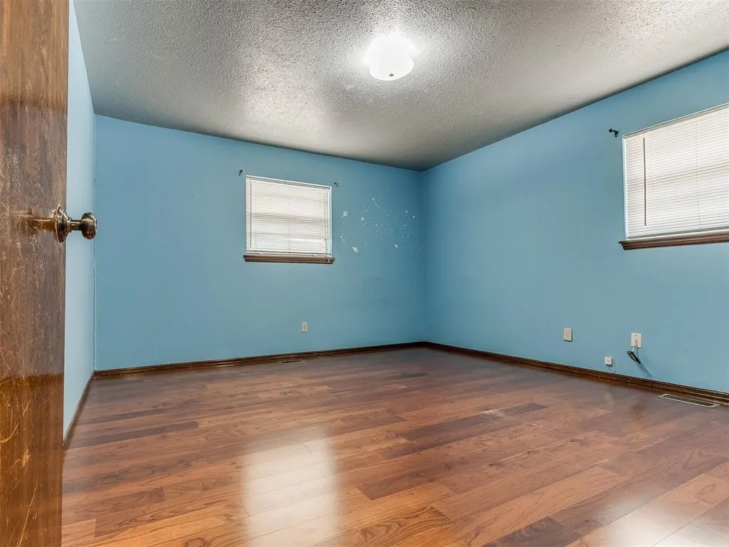 Photo 31 — 10500 N Western Avenue, Oklahoma City, OK 73114