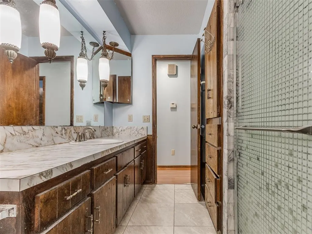 Photo 38 — 10500 N Western Avenue, Oklahoma City, OK 73114