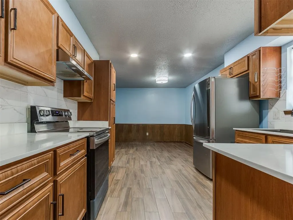 Photo 44 — 10500 N Western Avenue, Oklahoma City, OK 73114