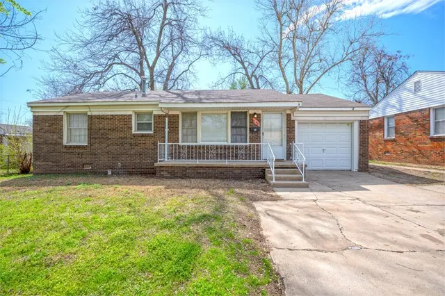 Photo 2 — 548 E Grumman Drive, Oklahoma City, OK 73110