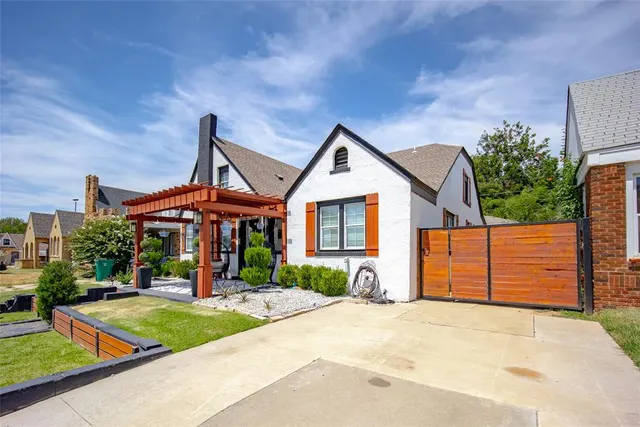 Photo 5 — 3013 NW 16th Street, Oklahoma City, OK 73107