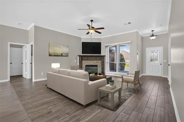 Photo 4 — 14100 Celeste Lane, Oklahoma City, OK 73170