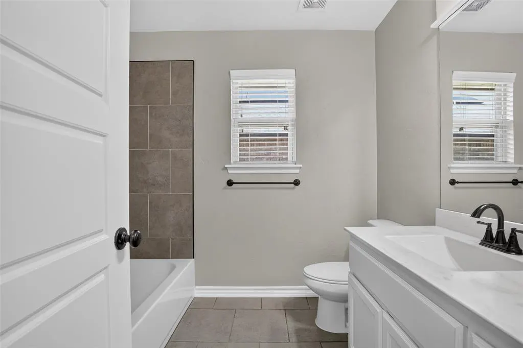Photo 18 — 14100 Celeste Lane, Oklahoma City, OK 73170